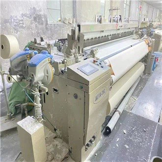 Lietotas Red Flag Air Jet Loom